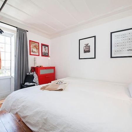 Charming 2 Bedroom Apartment Avenida Da Liberdade Lisbon Bagian luar foto